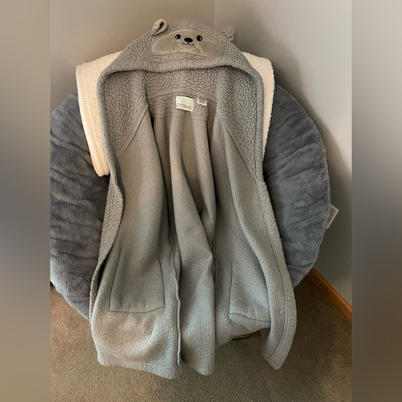 cozy critters robe - Picture 2 of 3